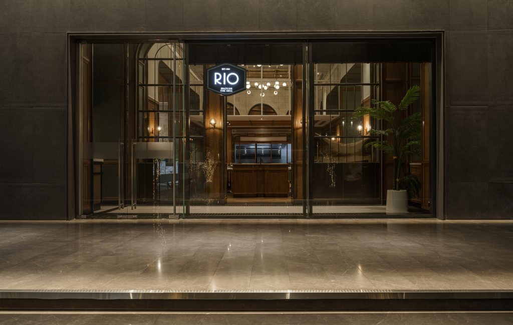 Asia Hotel Bangkok : RIO (Private Room)