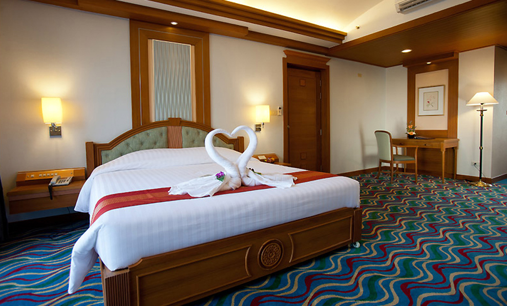 President Suite Room (Main Building) accom11