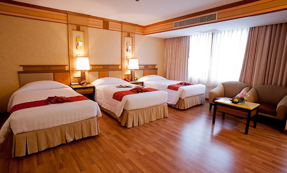 Asia Airport Hotel : Triple Room