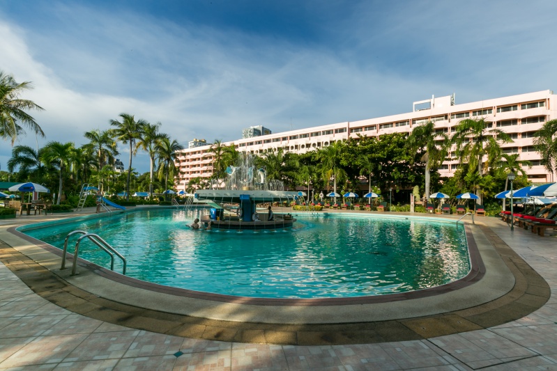 Asia Pattaya Hotel : Swimming Pool