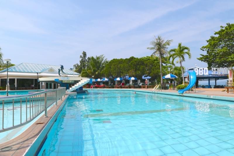 Asia Pattaya Hotel : Pool Bar