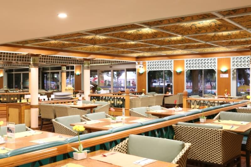 Asia Pattaya Hotel : The Morakot Coffee Shop